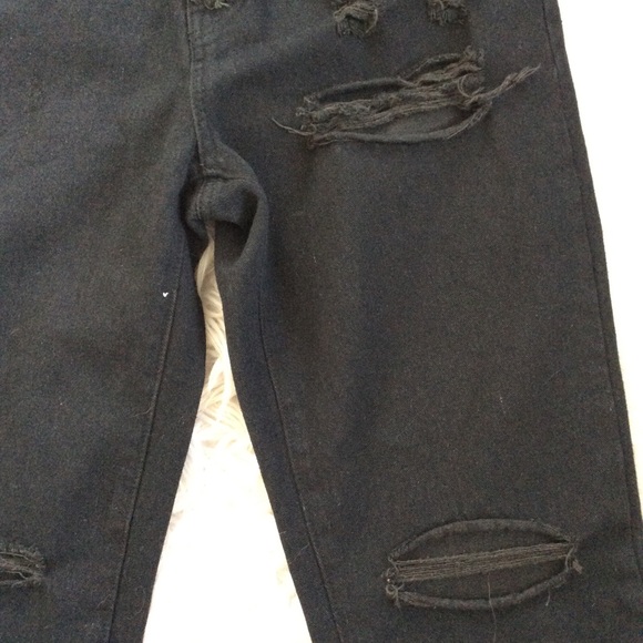 Fashion Nova High Rise Destroyed Jeans - Picture 7 of 7